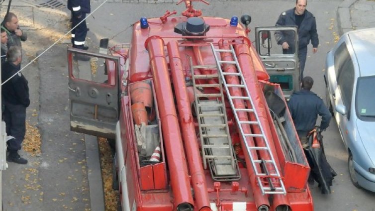 Част от къща се срути в центъра на София