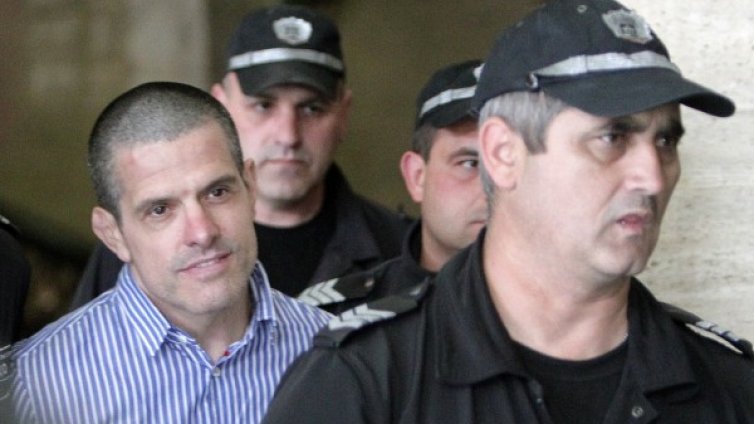 При ареста нарушили правата на Брендо?