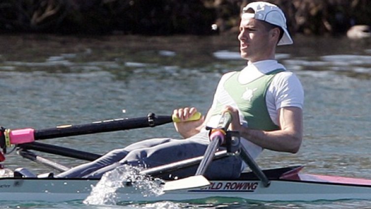 Гребец умря на тренировка