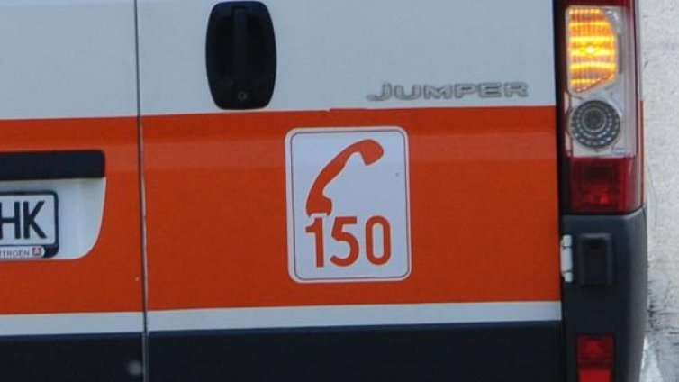 Лекари извадиха батерия от стомаха на 6-годишно момче