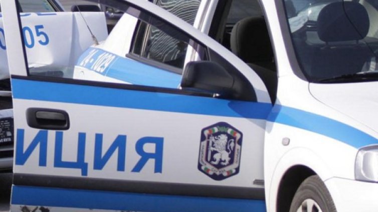 Внуци набиха дядо си в асеновградско село 