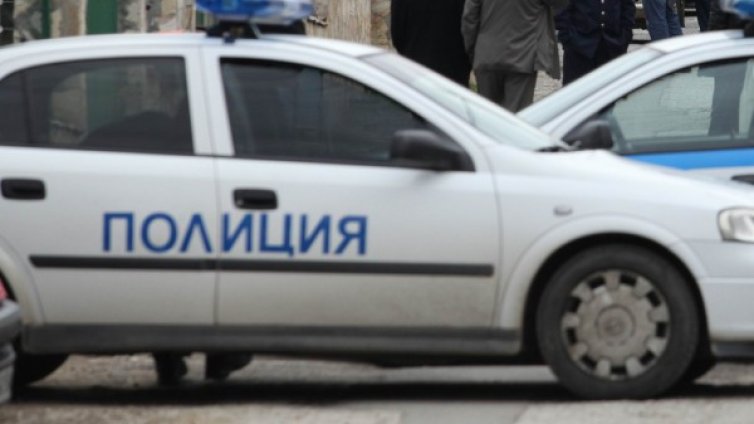 Крадец простреля два пъти аптекарка в лицето
