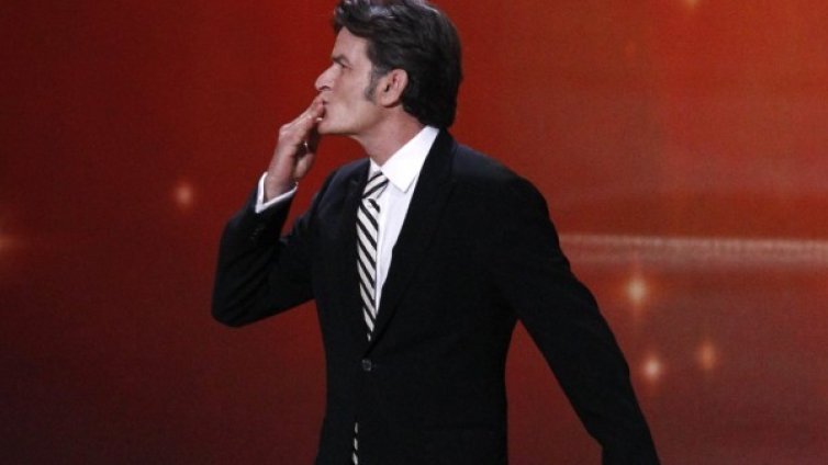 Чарли Шийн ще е президента на САЩ в "Мачете убива"