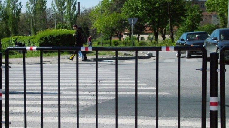 Кола удари шестгодишно дете в Нова Загора