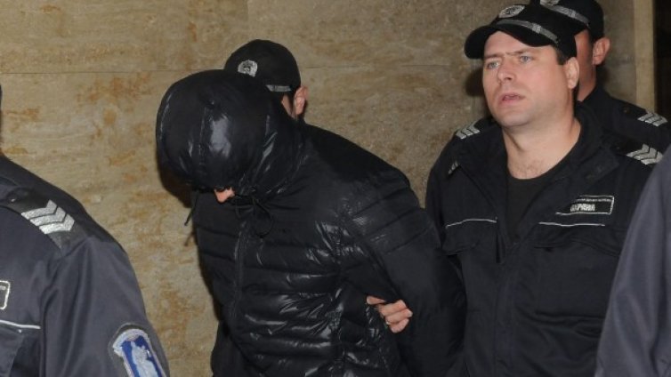 Пак изненадаха Хамстера, арестуваха го в "Мерцедес"