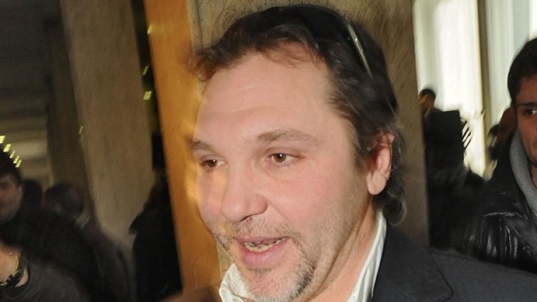 Дясната ръка на Баретата се предаде