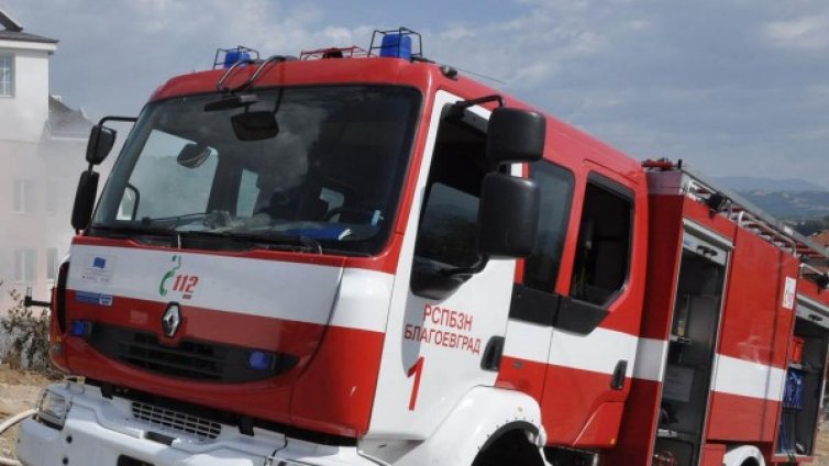 Двама пострадаха при пожар на газостанция