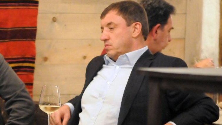 Записи уличиха Алексей Петров в изнудване