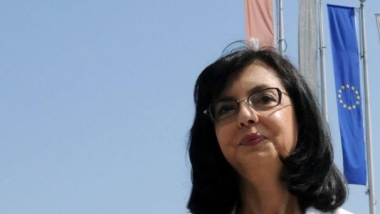 Партията на Кунева – рециклирана и с вехти лица