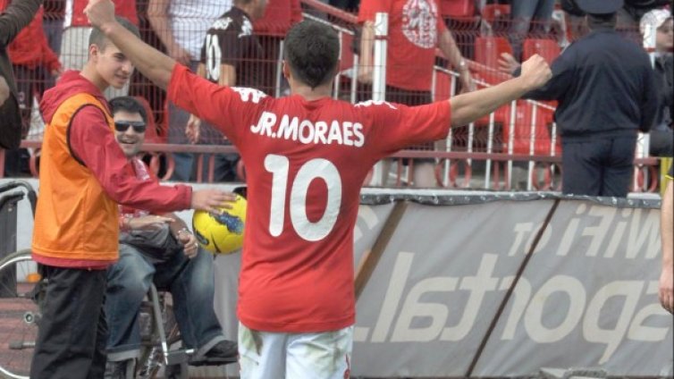 Мораеш се завръща в ЦСКА, Спас Делев - не