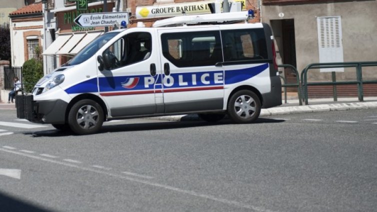 Няколко души са ранени при стрелба в дискотека във Франция