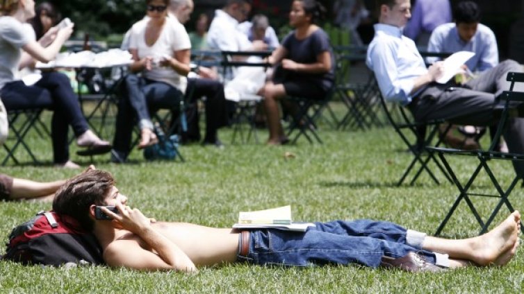 Неделната депресия започва в &hellip; 16,13 ч.