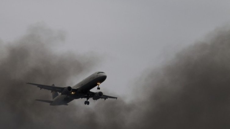 Милиони награда за осуетяване на опит за отвличане на самолет в Китай