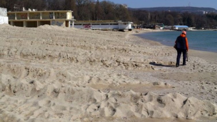 Забраната за строителство на плажа вероятно ще отпадне