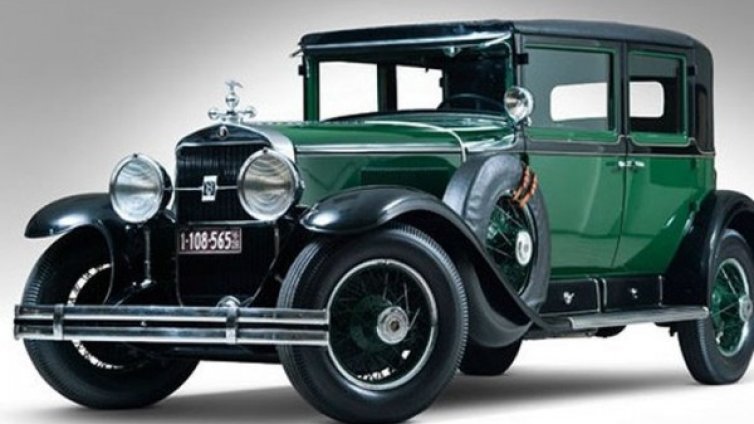 Да се возиш в бронираната кола на Ал Капоне