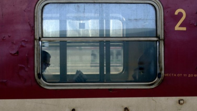 БДЖ с нови условия за издаване на билети във влаковете