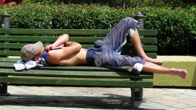 Адска жега мори ловчанлии - 40,5 градуса!