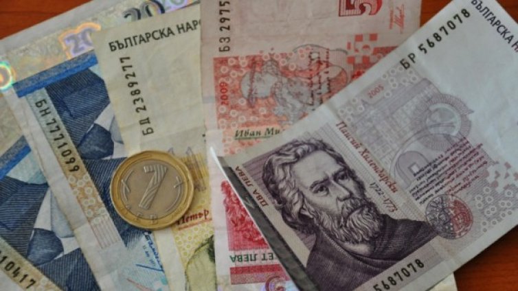 Ало, НАП е. Закъснели сте с данъците!