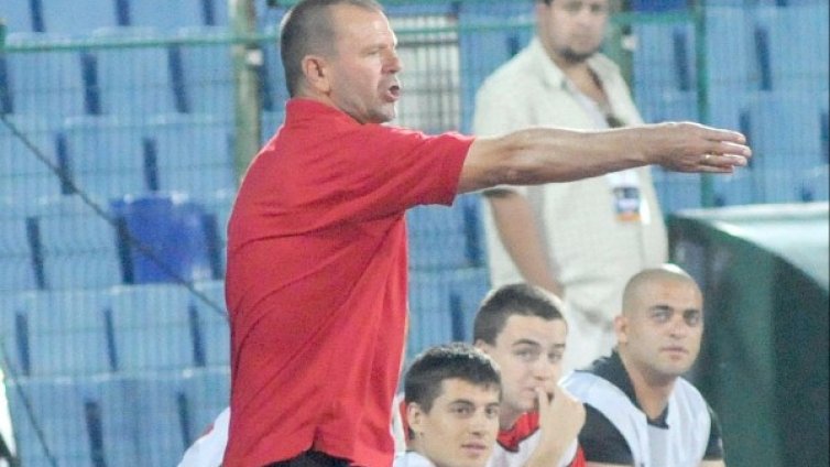 Стойчо иска египетски халф на "Армията"