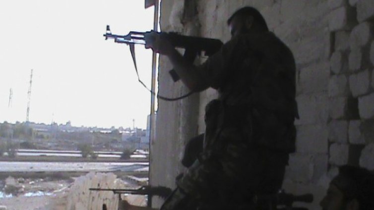 Сирийските бунтовници се изтеглиха от квартал Салахедин в Алепо 