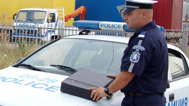 Пиян вилня в центъра на Бургас, намушка четирима