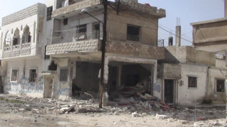 Насилие бушува в Сирия с напускане на наблюдателите на ООН