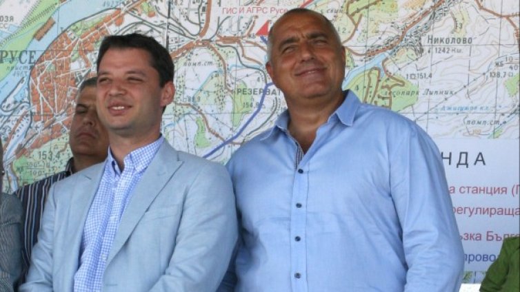 За пъпната връв на БСП и енергийната зависимост