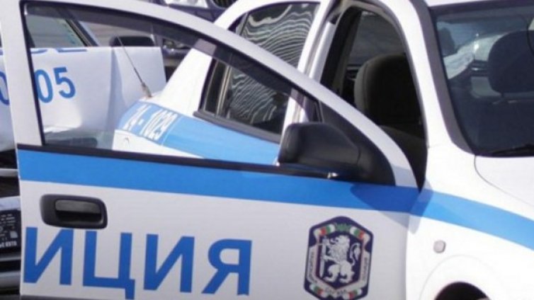 83-годишна се раздели с 2020 лв., докато й "развалят магия"