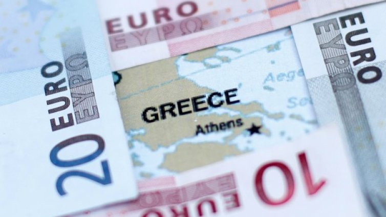 Гърция премахва представителните за премиера и министрите