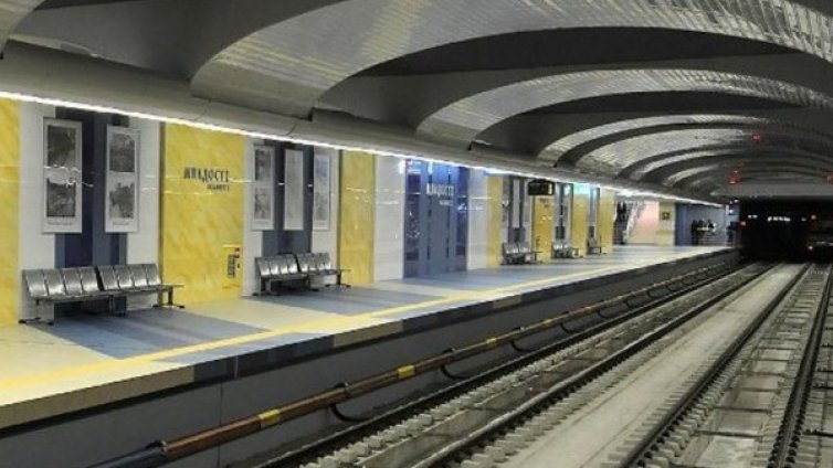 Картите за метрото поскъпват от 1 септември 