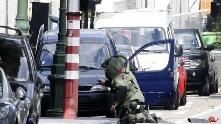 Кутия със сок от грейпфрут вдигна на крак полицията в Брюксел