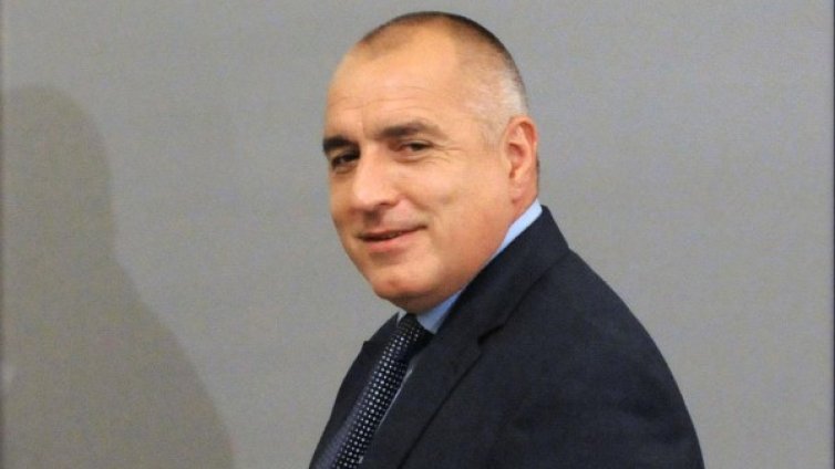 В Перник да се чуе: ГЕРБ дава 1 млн. лв., БСП &ndash; 15 000 лв.