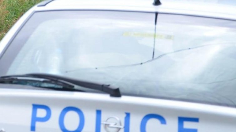 Закопчаха измамничка, обещавала работа в министерство