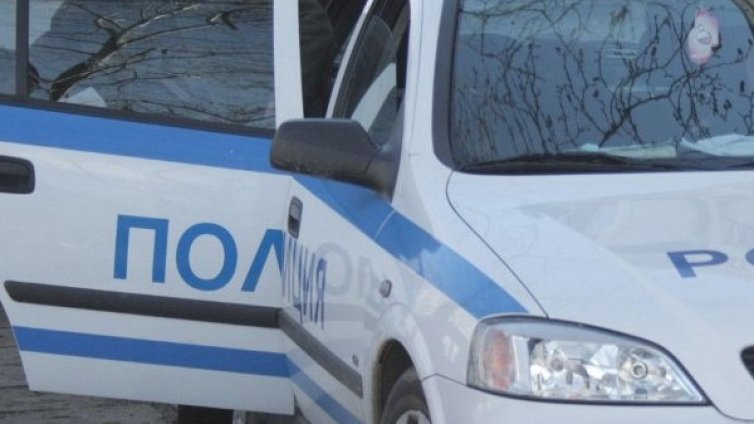 След гонка арестуваха четирима крадци на кабели