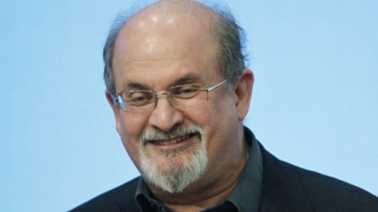 Писателят Салман Рушди: Нещо се е объркало в исляма напоследък