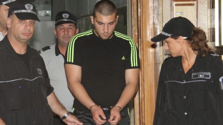 Обвинените за убийството на Женя от Варна остават в ареста