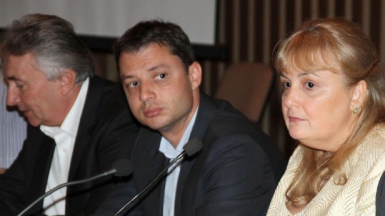 Правителството решава за добива на газ от Девенци до ноември