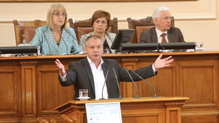 За цедката на Цачева и авиоотряда