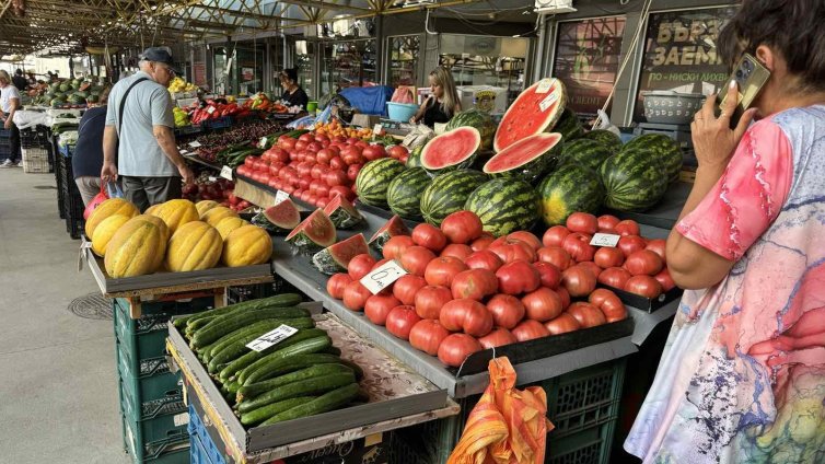 Заради еврото: Двоен скок на цените на плодове и зеленчуци?