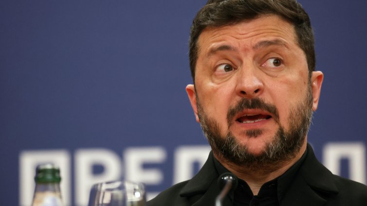  Зеленски: Украйна нанесе "уникален" удар по руската военноморската база в Новоросийск