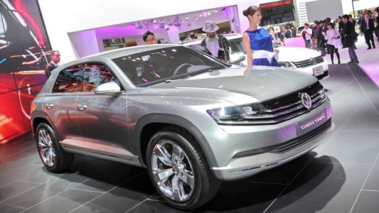 Volkswagen замразява два от проектите си