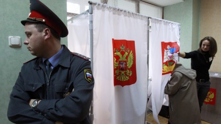 Партията "Единна Русия" остава доминираща сила в страната