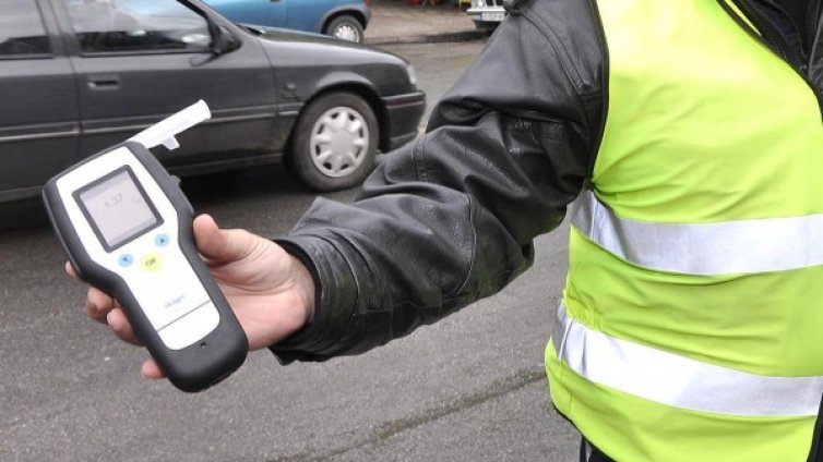 Хванаха двама пияни шофьори в Шуменско