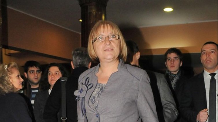 Цачева ще каже "Да" на АЕЦ "Белене" на референдума