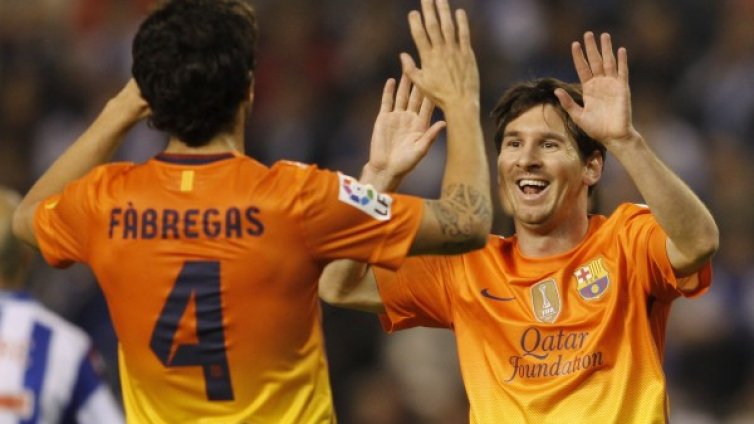 Барса би Депортиво и съдията в голова фиеста