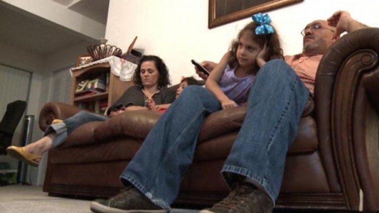 Обама и Ромни облъчват американците по тв преди изборите 