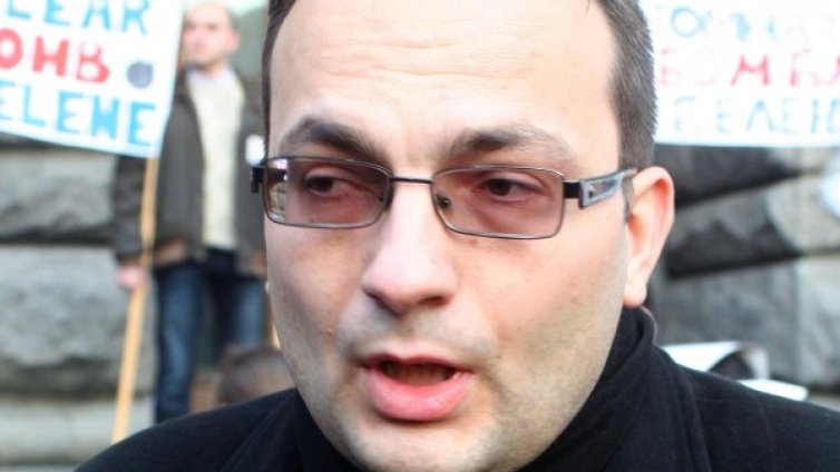 И лудите се обединяват, само десните - не