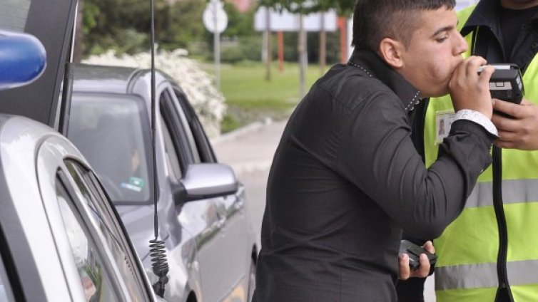 КАТ вади дрегера за 10 шофьора едновременно