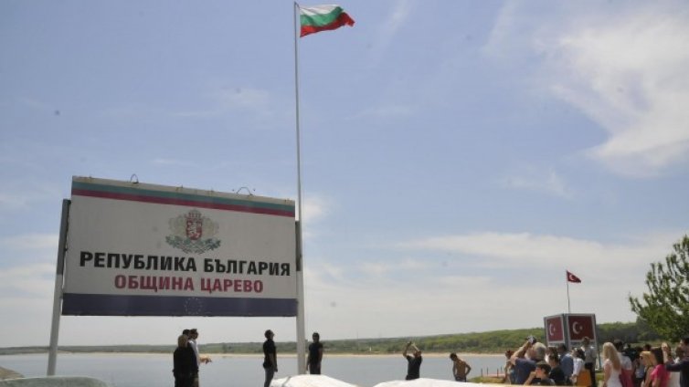 Депутати алармират: Турция може да строи АЕЦ до Резово