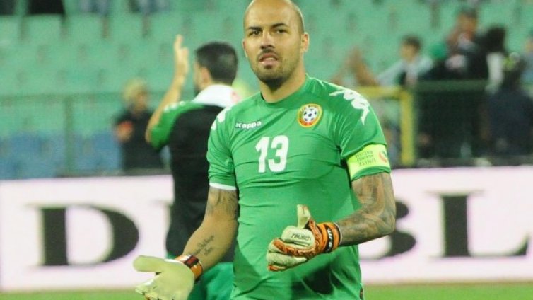 Ники Михайлов се контузи, под въпрос за контролата с Украйна